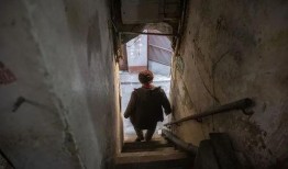 电视剧穷街在线观看