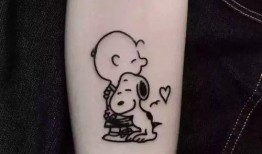 纹身的网红吃瓜,揭秘娱乐圈背后的秘密