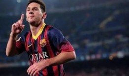 新闻爆料梅西是机器人嘛,揭秘足球巨星的真实身份