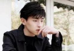 吴磊妈妈爆料邓伦视频,揭秘背后故事